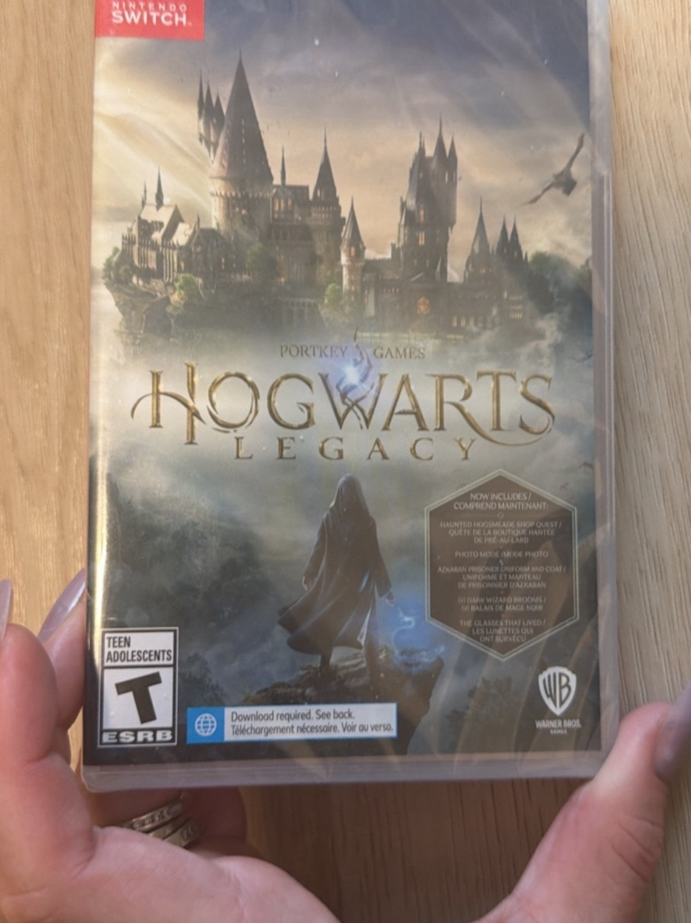 Nintendo Switch Hogwarts Legacy - Gold, Black & Blue Cover